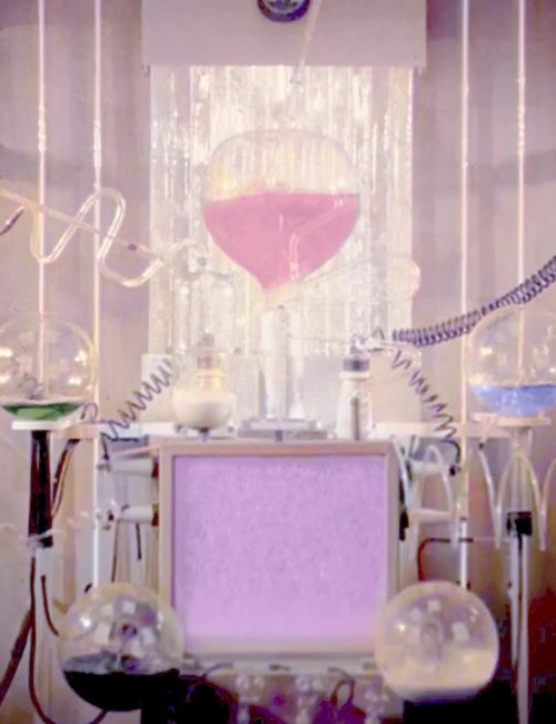 AGN284331 Grace reading at Howth Bay (oil on canvas) by Orpen, Sir William (1878-1931); 45.8x50.8 cm; Private Collection; (add.info.: the artist's wife, Grace Knewstub;); Photo © Agnew's, London; Irish,  out of copyright